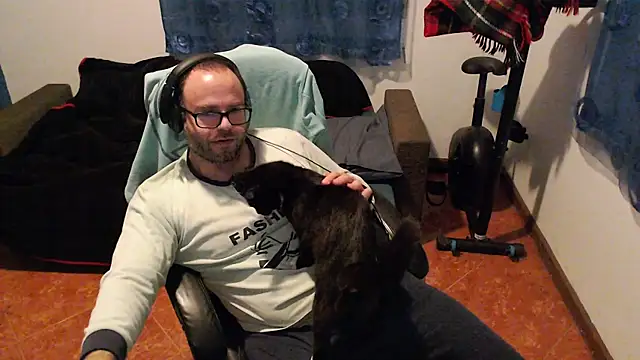 ravingr4d4 online show from 01/26/25, 01:31