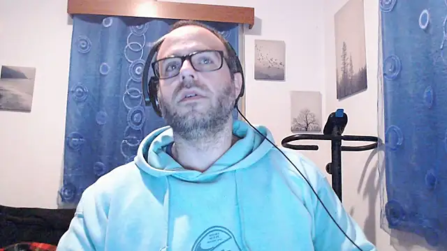 ravingr4d4 online show from 01/27/25, 10:27