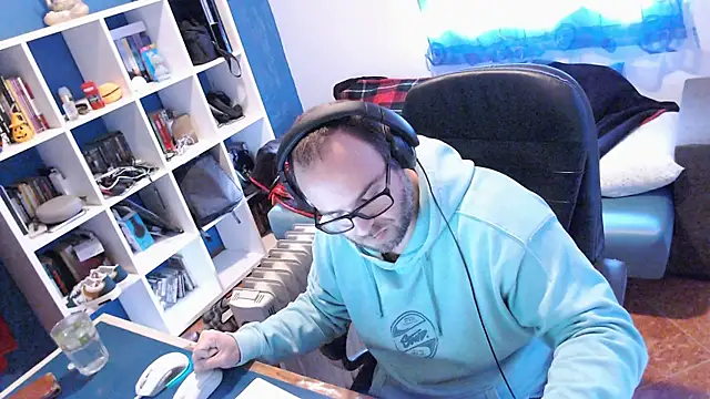 ravingr4d4 online show from 01/28/25, 03:25