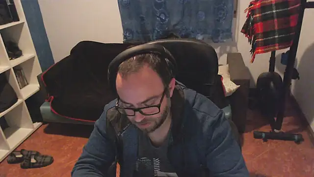 ravingr4d4 online show from 02/08/25, 12:17