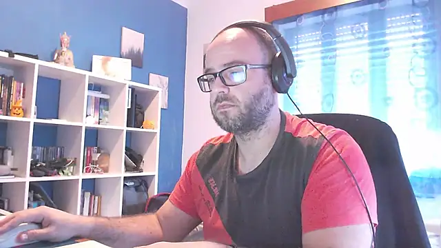 ravingr4d4 online show from 03/07/25, 12:12