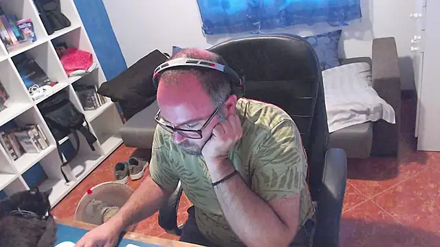 ravingr4d4 online show from 07/27/26, 10:22