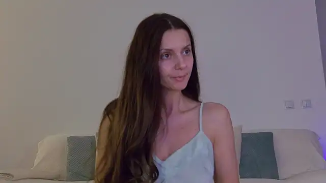 Snapshot of LilyRoselyn chatting on 09/30/25, 05:18 LilyRoselyn online show from 09/30/25, 05:18