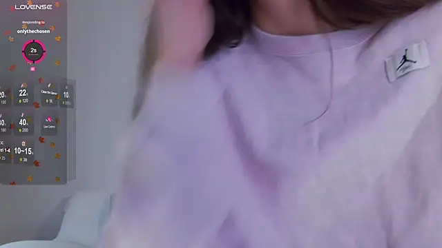 Snapshot of LilyRoselyn chatting on 10/31/25, 05:25 LilyRoselyn online show from 10/31/25, 05:25