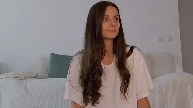 Snapshot of LilyRoselyn chatting on 11/05/25, 01:55 LilyRoselyn online show from 11/05/25, 01:55