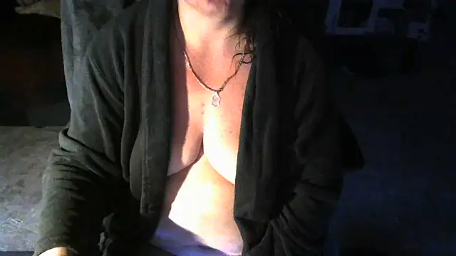 Silvia2277 online show from 02/10/25, 08:10