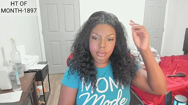 demi xoxo online show from 11/18/25, 03:45