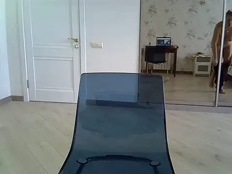 Snapshot of Alexandra-Rosee chatting on 03/05/25, 06:12 Alexandra-Rosee online show from 03/05/25, 06:12