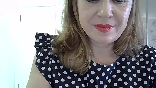 Alexandra-Rosee online show from 12/02/25, 06:41