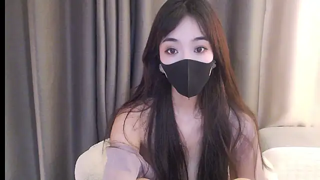 Snapshot of Duludulu_007 chatting on 09/25/25, 06:28 Duludulu 007 online show from 09/25/25, 06:28