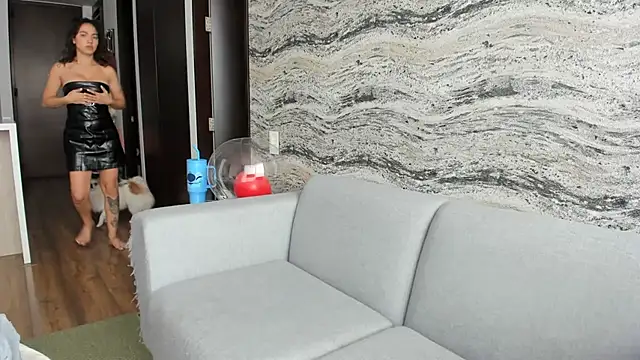 Snapshot of Sophi__a chatting on 11/02/25, 01:24 Sophi  a online show from 11/02/25, 01:24