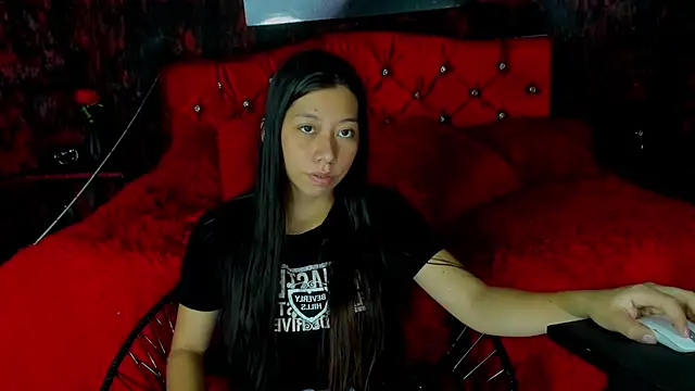 sexylaurita online show from 12/20/24, 11:43