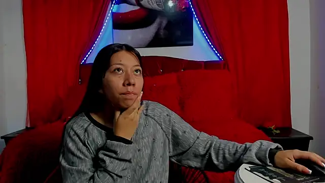 sexylaurita online show from 01/15/25, 12:15