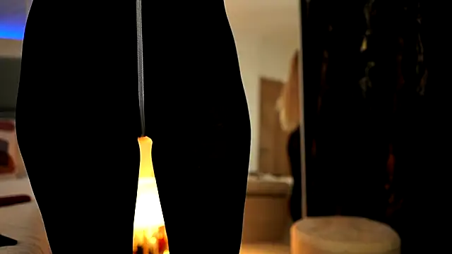 MiaCharm online show from 11/05/25, 08:53