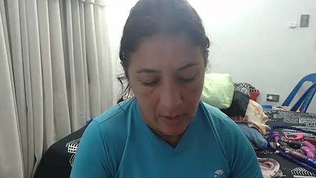 Snapshot of Anny_Smith69 chatting on 11/19/25, 11:38 Anny Smith69 online show from 11/19/25, 11:38