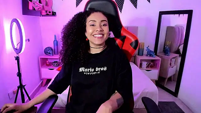 Zoe Gruber online show from 12/02/24, 02:42