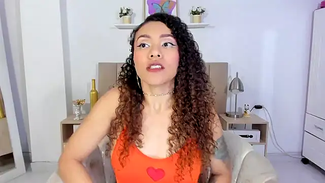 Snapshot of Zoe_Gruber chatting on 07/15/26, 11:43 Zoe Gruber online show from 07/15/26, 11:43