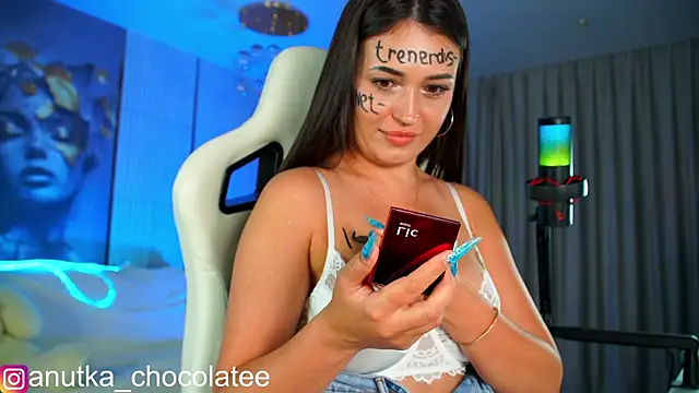 Adel chocolate  online show from 06/04/26, 05:08