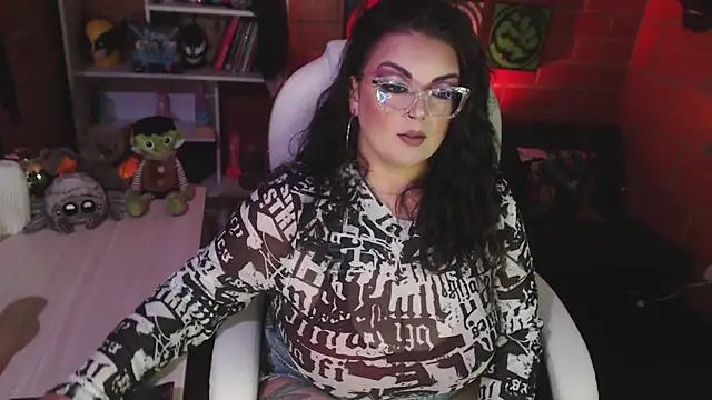 Snapshot of juliette_rd chatting on 03/11/25, 05:05 juliette rd online show from 03/11/25, 05:05