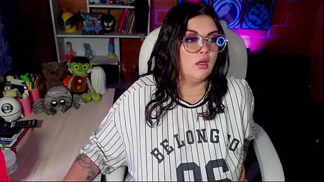 Snapshot of juliette_rd chatting on 09/24/25, 03:26 juliette rd online show from 09/24/25, 03:26