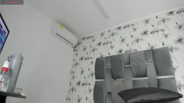 Ehotloveaxxx online show from 12/10/24, 07:00