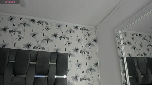 Ehotloveaxxx online show from 12/15/24, 02:37