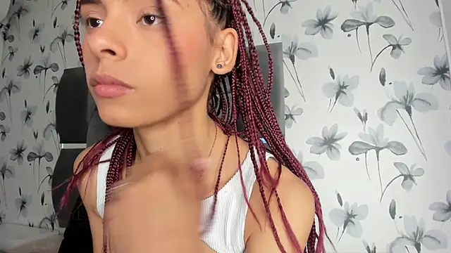 Ehotloveaxxx online show from 12/29/24, 05:44