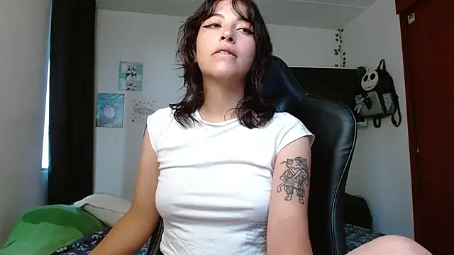 liisaxxx online show from 11/04/25, 09:14