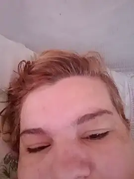 Snapshot of laiscibelle chatting on 09/28/25, 12:21 laiscibelle online show from 09/28/25, 12:21