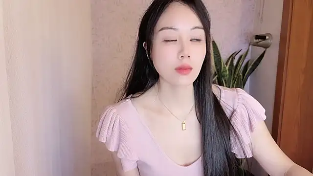 XIAOYU-a online show from 10/15/25, 02:06