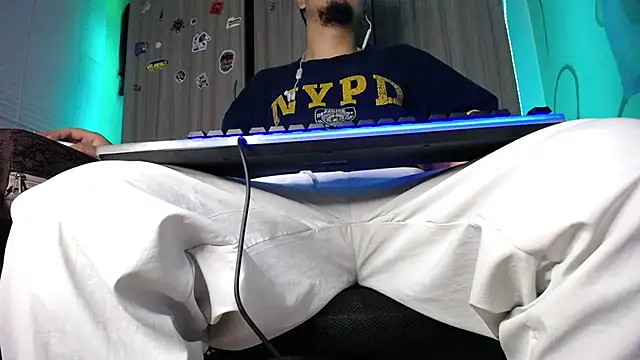 zacwatson  online show from 12/02/24, 03:36
