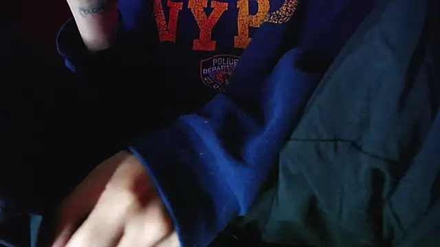 zacwatson  online show from 11/29/25, 07:55