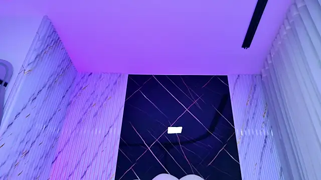 violett lo online show from 07/28/26, 03:13