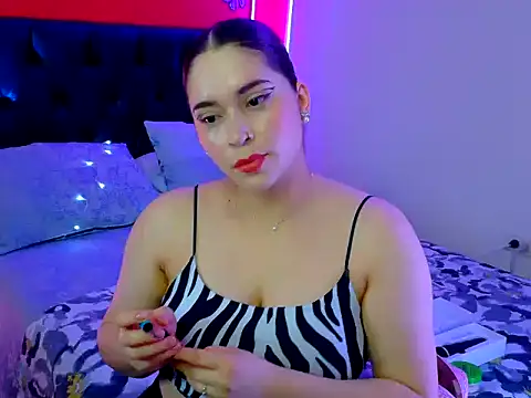 Snapshot of sweetfancyxoxxo chatting on 11/27/25, 07:49 sweetfancyxoxxo online show from 11/27/25, 07:49