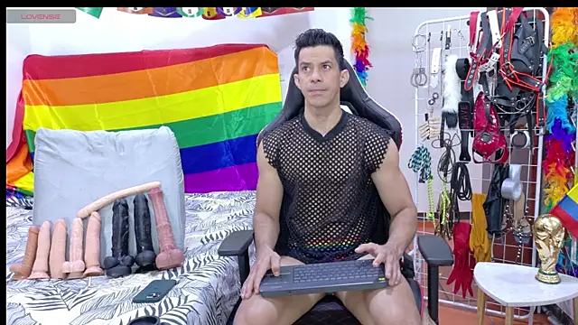 JoseRumbero26 online show from 06/25/26, 12:20