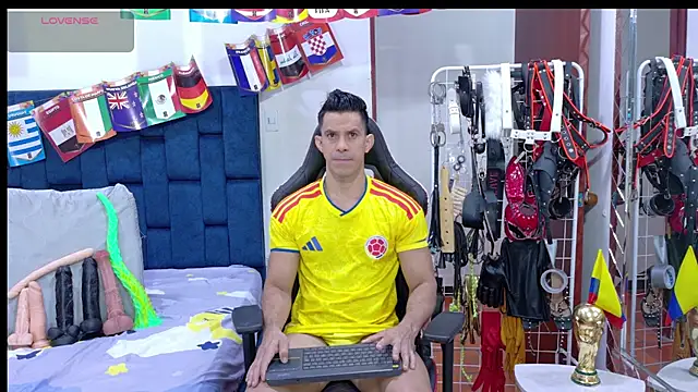 JoseRumbero26 online show from 07/07/26, 11:47