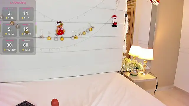 Lilly 2809  online show from 12/03/25, 04:31