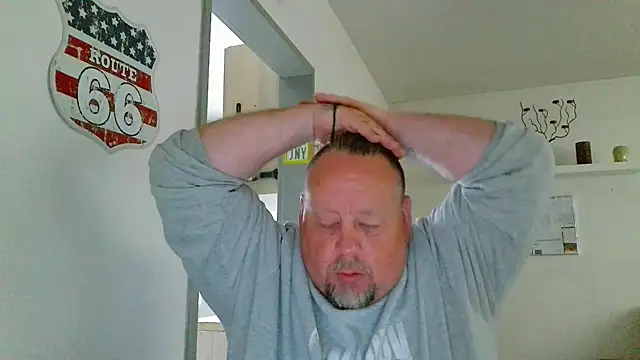 Snapshot of pimmelmann3 chatting on 05/11/26, 08:31 pimmelmann3 online show from 05/11/26, 08:31