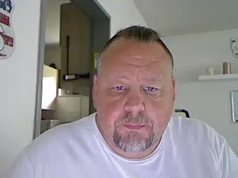 Snapshot of pimmelmann3 chatting on 05/14/26, 11:06 pimmelmann3 online show from 05/14/26, 11:06