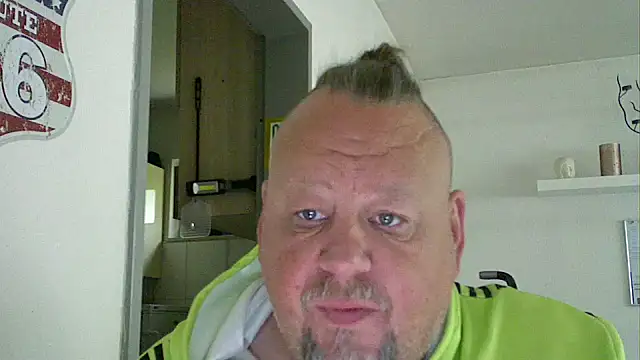 Snapshot of pimmelmann3 chatting on 05/16/26, 10:36 pimmelmann3 online show from 05/16/26, 10:36