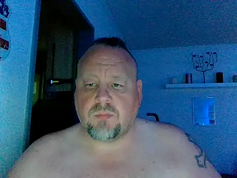 Snapshot of pimmelmann3 chatting on 05/17/26, 06:48 pimmelmann3 online show from 05/17/26, 06:48