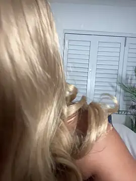 Stunning Booty online show from 06/08/26, 01:28