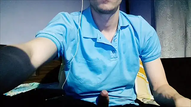 Snapshot of _Hocthus_ chatting on 01/01/25, 12:00 Hocthus online show from 01/01/25, 12:00