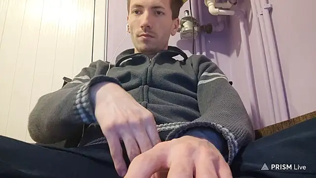 Snapshot of _Hocthus_ chatting on 02/10/25, 05:41 Hocthus online show from 02/10/25, 05:41