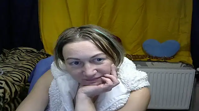 wLESLYMOSw online show from 01/03/25, 06:14