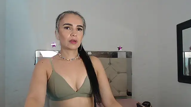 ashley  tylor online show from 01/30/25, 09:25