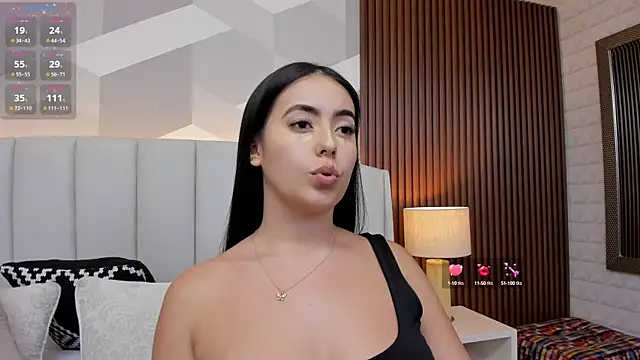 Snapshot of Julietasantos__ chatting on 09/08/25, 07:24 Julietasantos online show from 09/08/25, 07:24