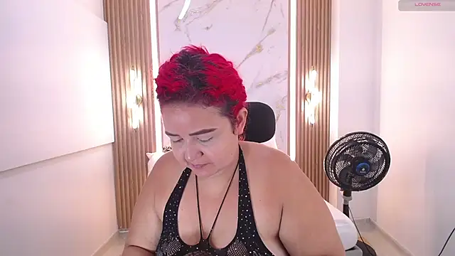 Mariana Rojas online show from 07/11/26, 06:27