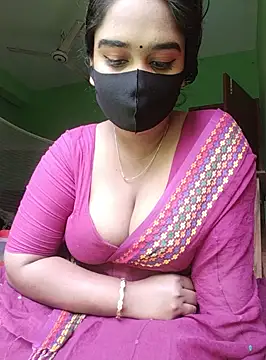 Snapshot of Kotha_-Moni chatting on 12/25/24, 02:25 Kotha -Moni online show from 12/25/24, 02:25