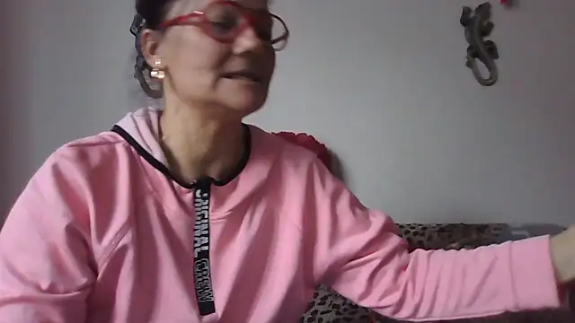 Snapshot of LadyLizi chatting on 01/25/25, 11:55 LadyLizi online show from 01/25/25, 11:55